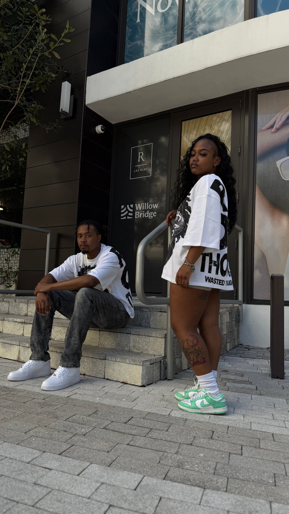 RICH OFF THOUGHTS TEE