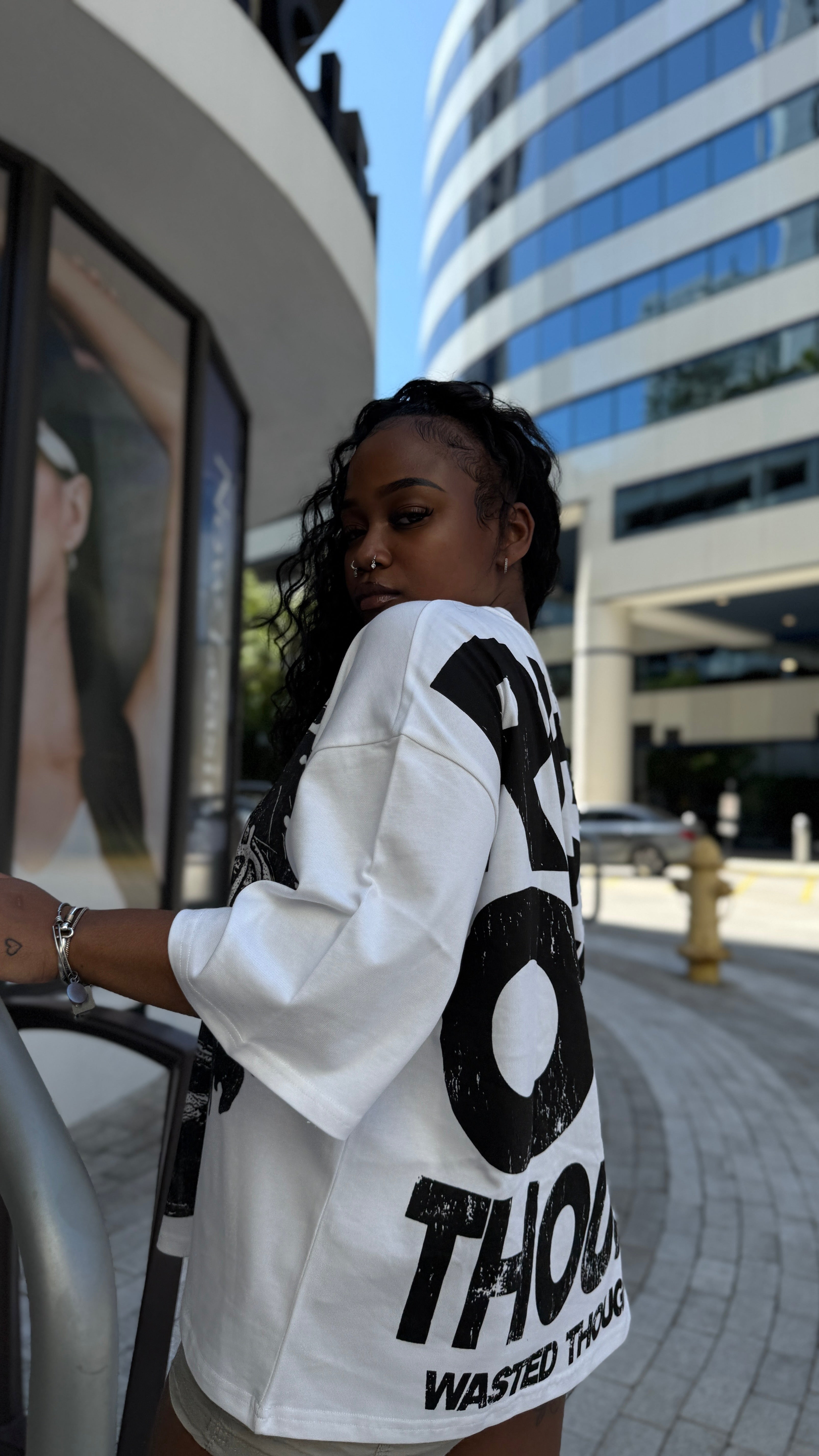 RICH OFF THOUGHTS TEE